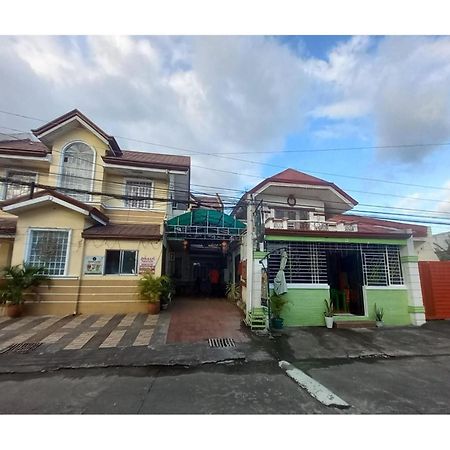 Oyo 1048 Jomckayl Apartelle Naga  Exterior foto