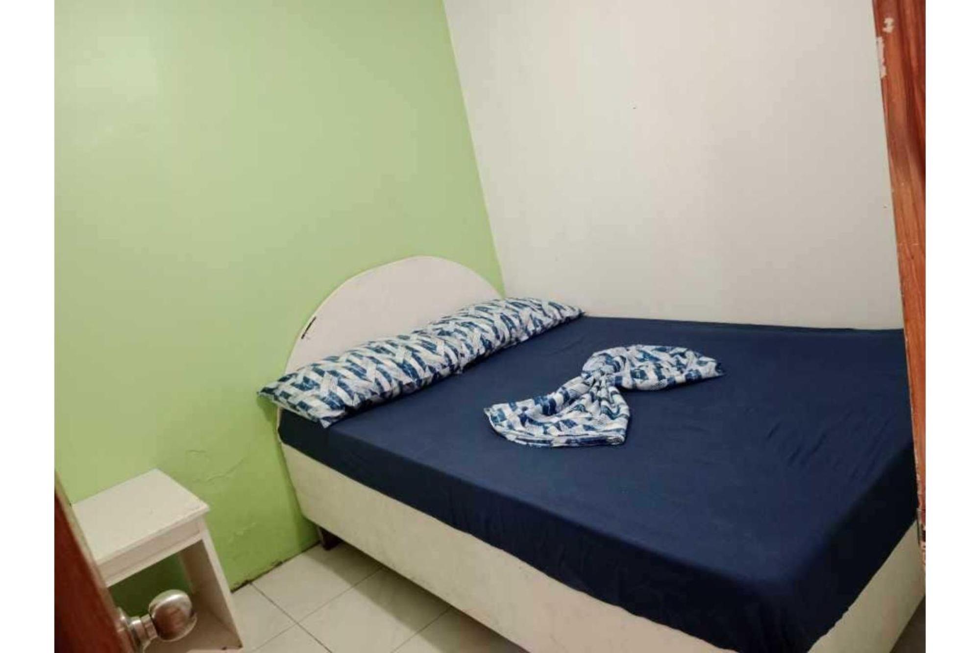 Oyo 1048 Jomckayl Apartelle Naga  Exterior foto