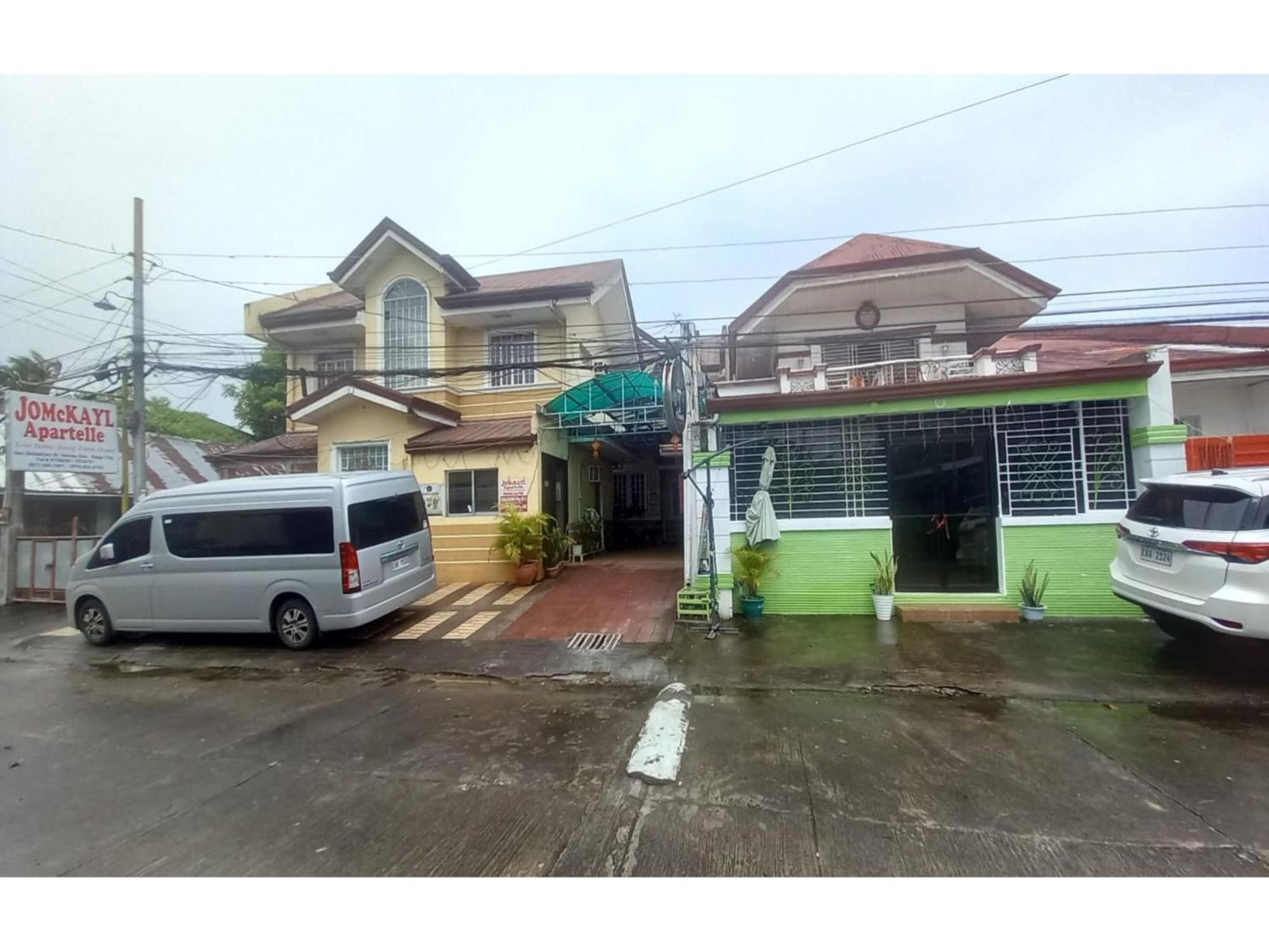 Oyo 1048 Jomckayl Apartelle Naga  Exterior foto
